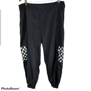Shein Black Checkered Skater Joggers  sz 1XL PLUS
